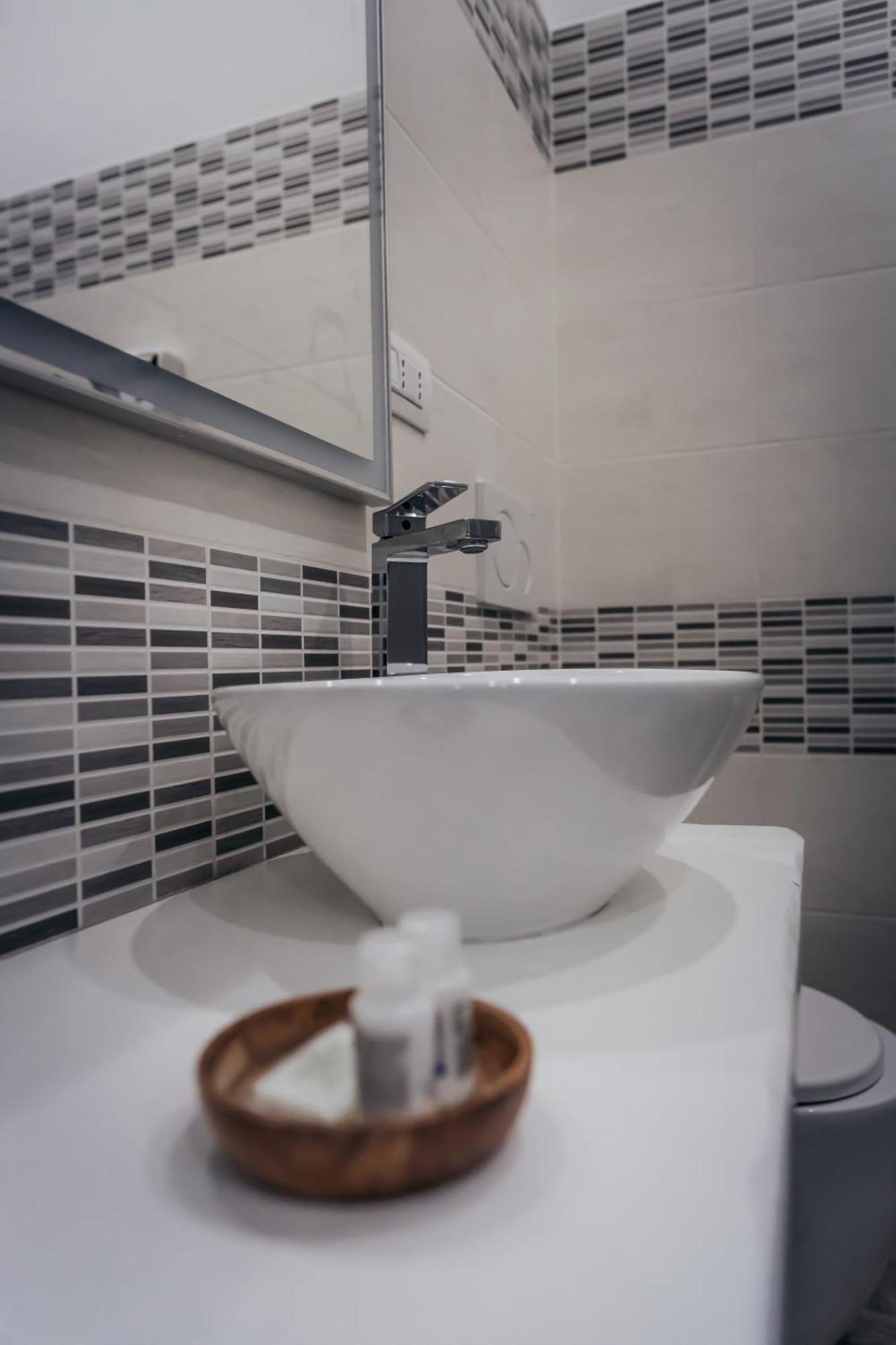 Capitani Guest House Fiumicino Exterior photo