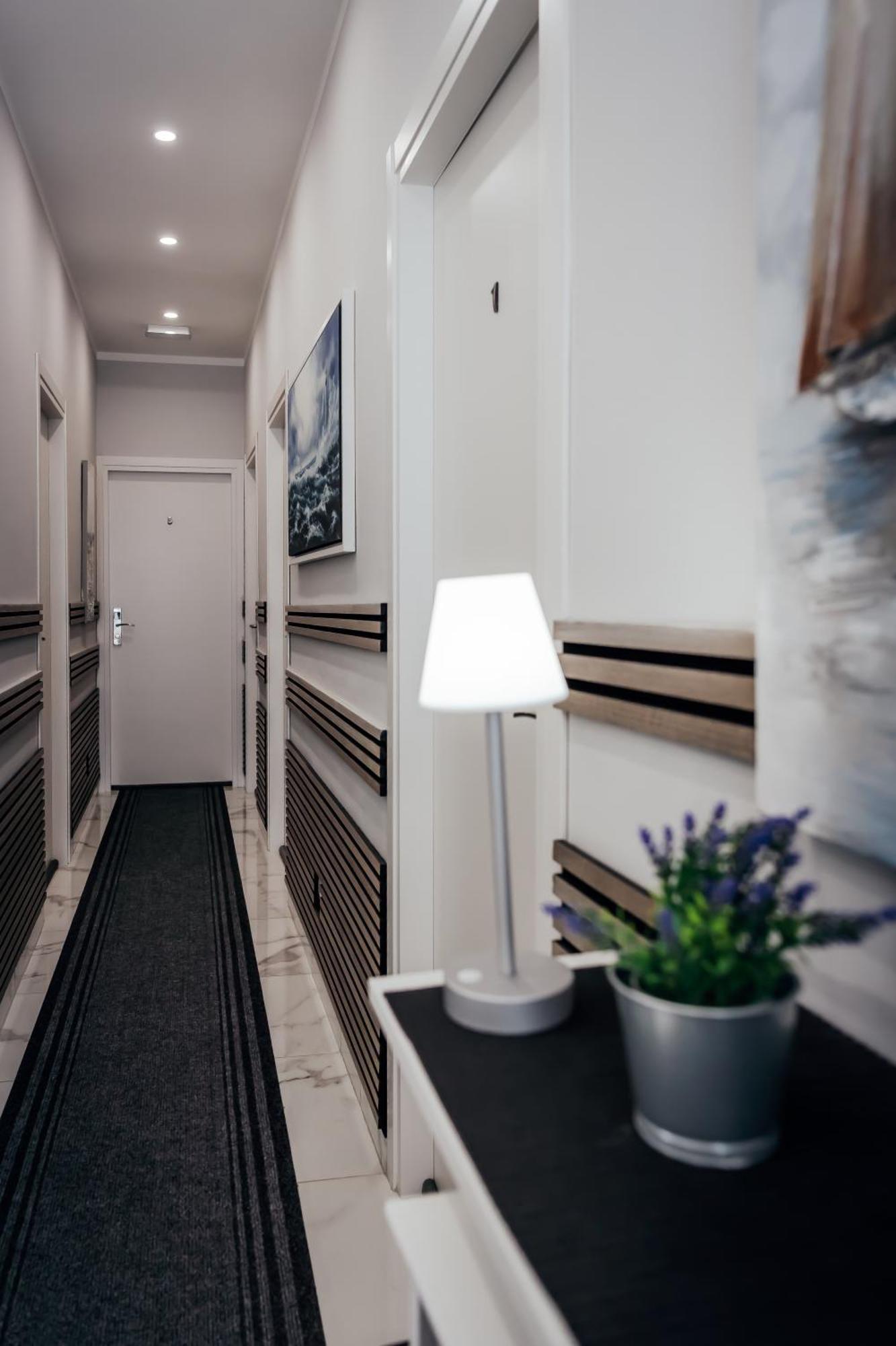 Capitani Guest House Fiumicino Exterior photo